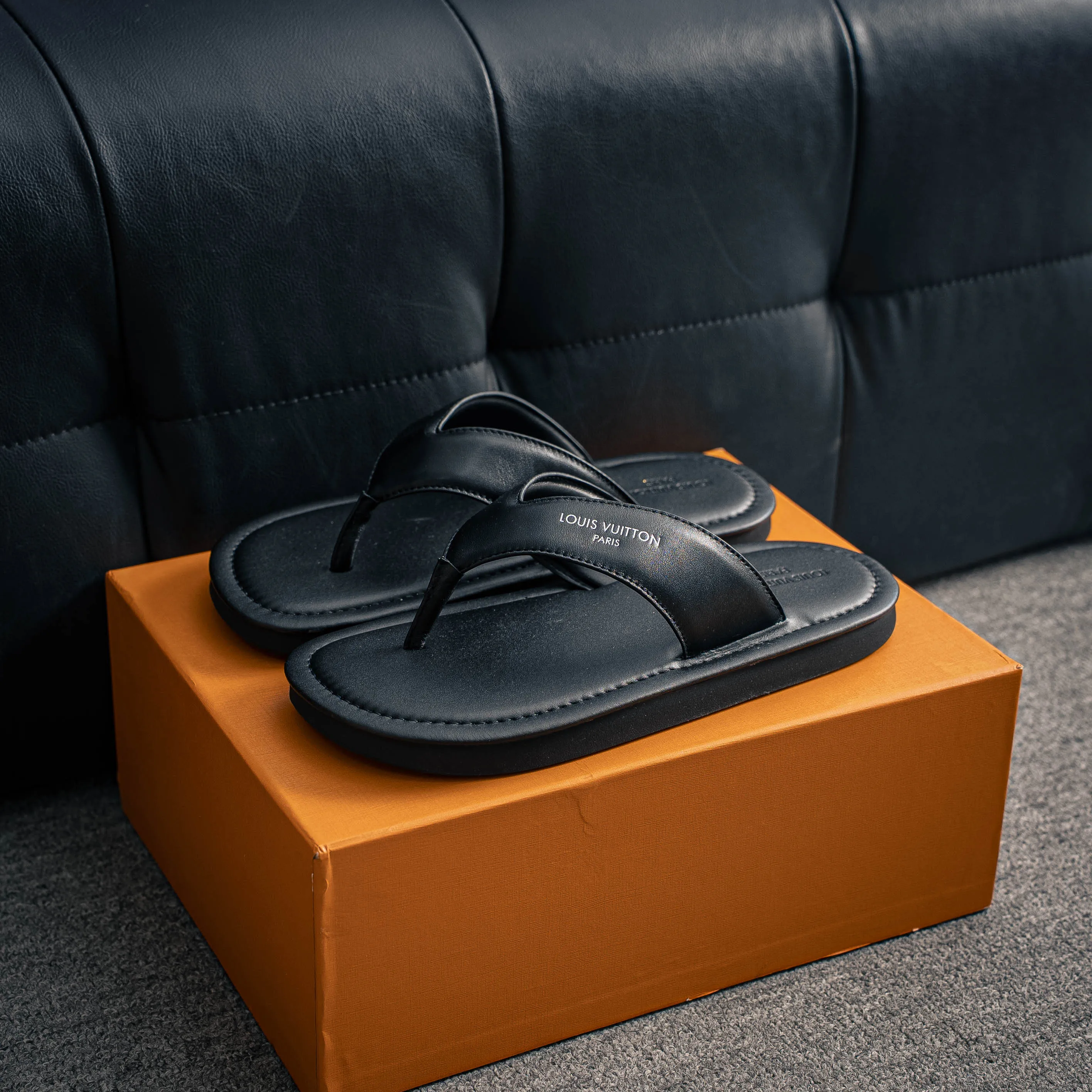 # LOUIS VUITTON ｜ 2026ss LOUIS VUITTON Venice Cowhide Leather Shoes Shoes Sandals 。 Cowhide Leather ，Shoes